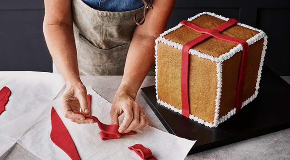 Hogyan készítsünk mézeskalácsból ajándékdobozokat?