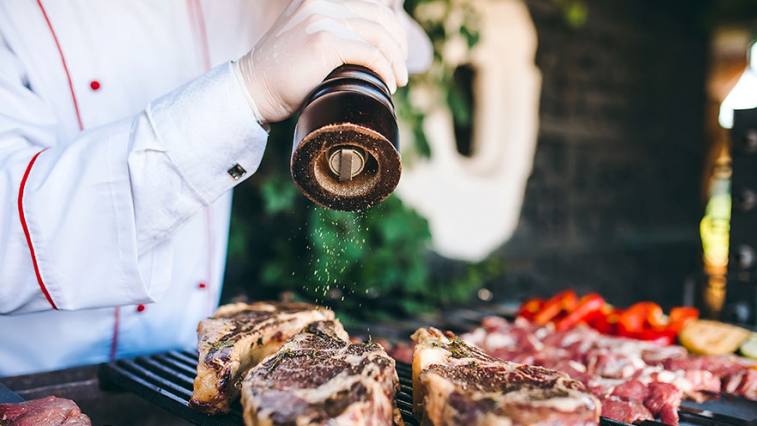 Grillezzen mestermódra! Merítsen ihletet a főszakácsok tanácsaiból!