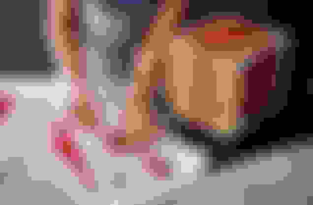 Hogyan készítsünk mézeskalácsból ajándékdobozokat?