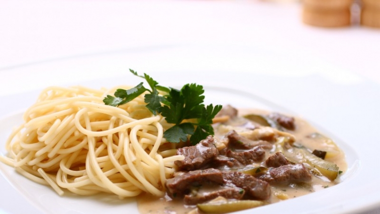 Bélszínragu Stroganoff-módra