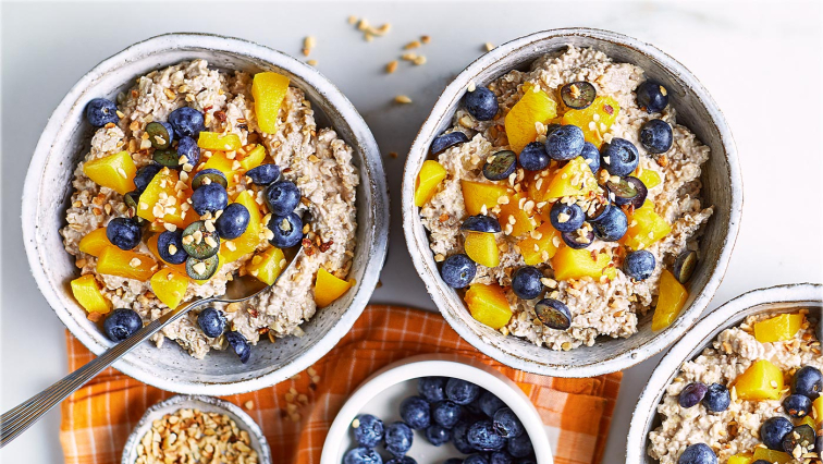 Barackos, gyömbéres és áfonyás overnight oats