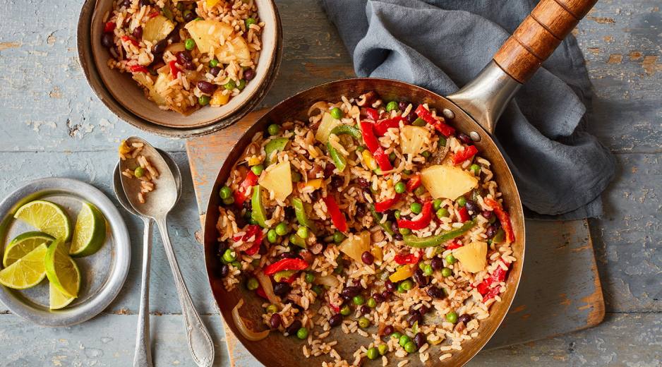 Jamaikai ananászos rizs