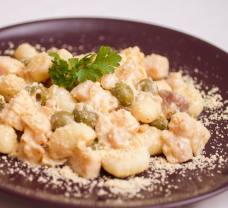 Olívabogyós halas gnocchi