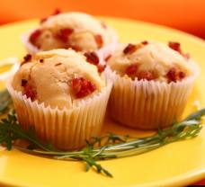 Baconos muffin