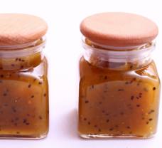 Kiwi chutney